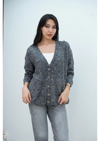 V Yaka Kırçıllı Hırka