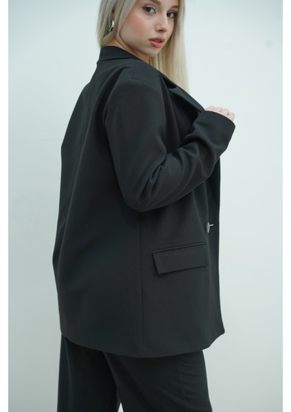 Çift Düğmeli Oversıze Ceket fırsatları