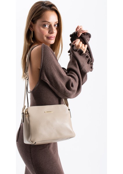 3 Bölmeli Ayarlanabilir Askılı Çapraz Çanta fırsatları