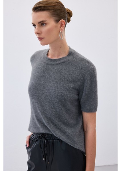 Sakallı Kısa Kol Triko - Antrasit