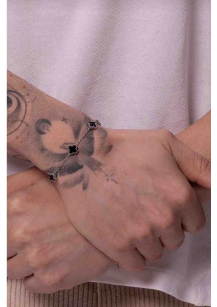 Unisex Gümüş Siyah Orta Boy Figürlü Çelik Bileklik fiyatları