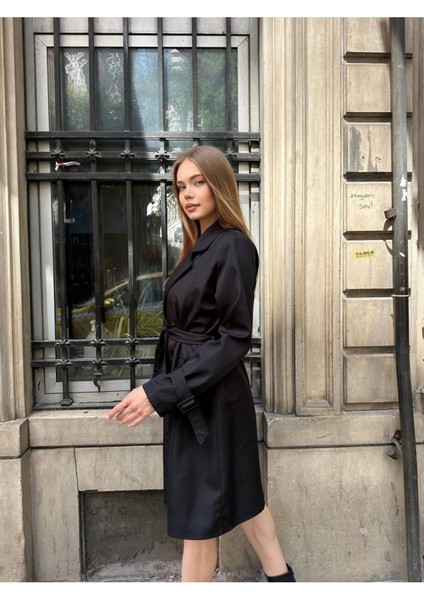 Kadın Kemerli Astarlı Kısa Kruvaze Yaka Trençkot – Diz Boyu Mevsimlik Ceket fiyatları