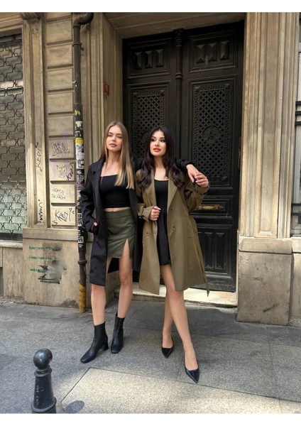 Kadın Kemerli Astarlı Kısa Kruvaze Yaka Trençkot – Diz Boyu Mevsimlik Ceket