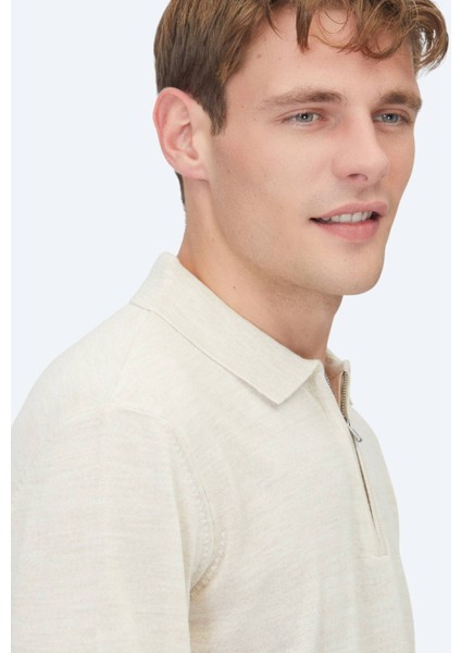Bej Polo Yaka Jakarlı Yün Karışımlı Triko Kazak fırsatları