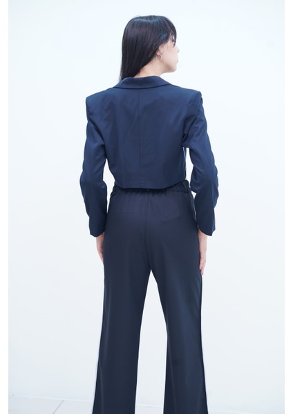 Şerit ve Etiket Detaylı Pantolon modelleri