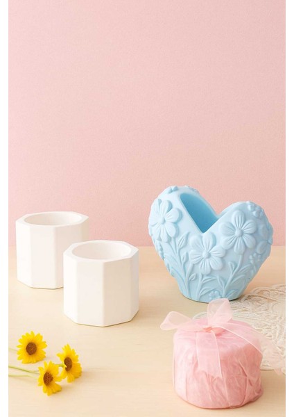 3'lü El Yapımı Kalp Tasarımlı Sukulent Saksı - Handmade Taş Tozu Obje Mumluk Dekoratif Biblo 8cm