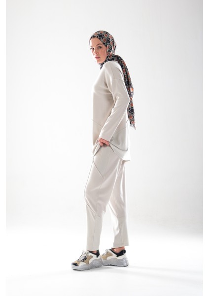 2283_PATCH ve Dikiş Detaylı Esnek Kumaş Tesettür Kadın Spor Eşofman Takımı –cepli Havuç Fit Pantolon fiyatları