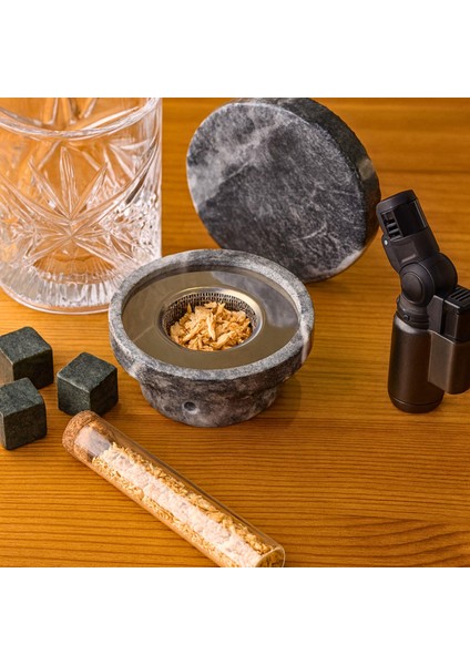 Viski Bardaklı 4’lü Viski Taşlı Siyah Mermer Kokteyl Viski Tütsüleme Seti