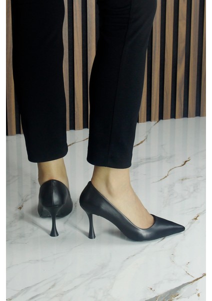 Suzanna Siyah Hakiki Dana Derisi Sivri Burun Klasik Stiletto Ayakkabı indirimleri
