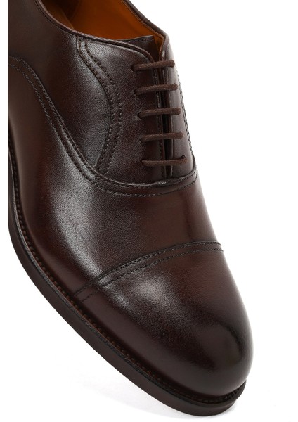 Erkek Kahverengi Bağcıklı Deri Klasik Ayakkabı 25WFD740418