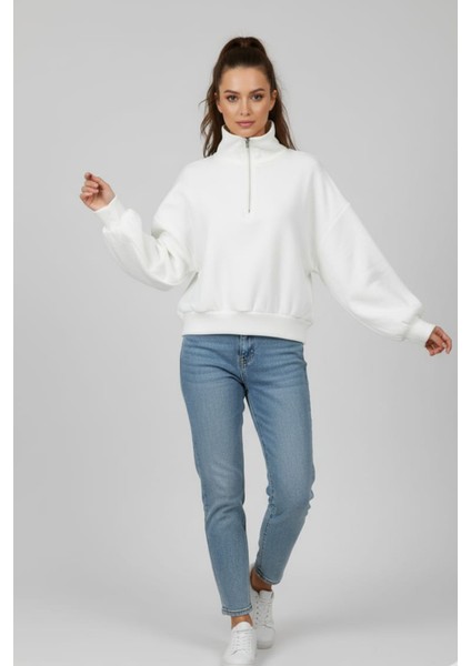 Kadın Beyaz Yarı Fermuarlı Basic Sweatshirt modelleri