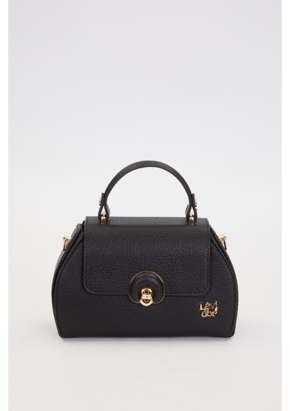 Siyah Kutu Formlu El Çantası