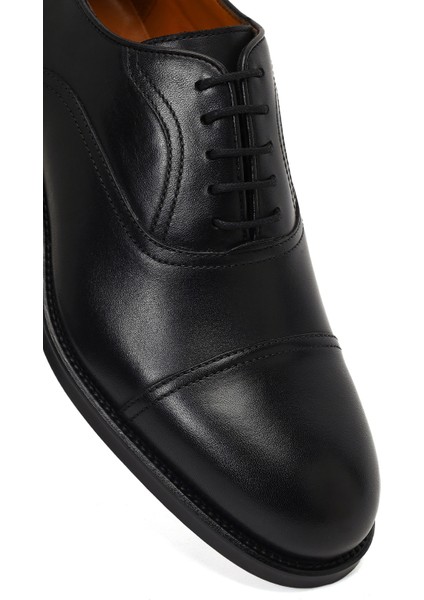Erkek Siyah Bağcıklı Deri Klasik Ayakkabı 25WFD740418