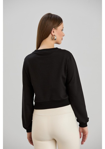 Kadın Bisiklet Yaka Iki Iplik Basic Siyah Crop Sweatshirt indirimleri