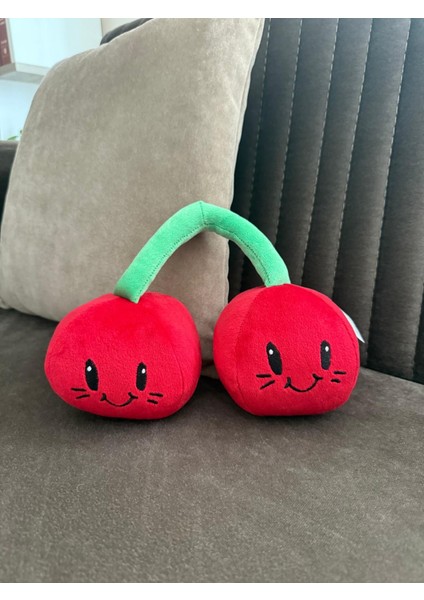 Kiraz Figürlü Yastık 20 cm
