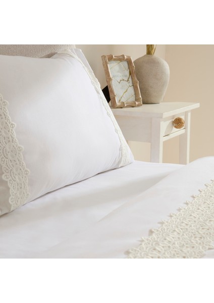 Nuvia Güpürlü Çift Kişilik Nevresim Takımı Beyaz