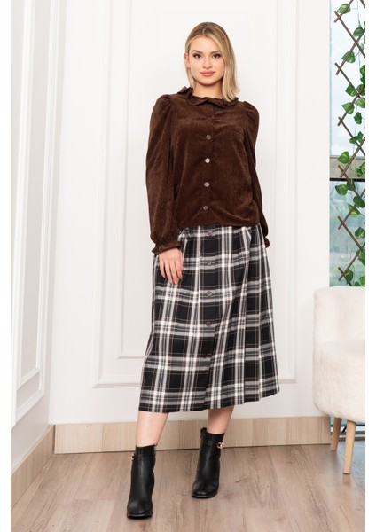 Kadife Gömlek Fırfır Yaka Detaylı ve Ekose Düğme Detaylı Etek 1280 modelleri