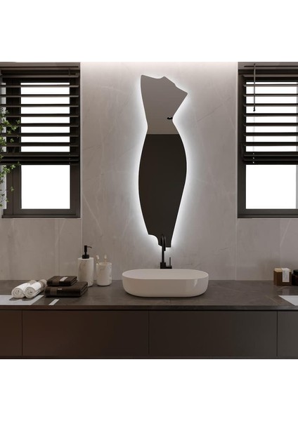 Diva LED Ayna – Elbise Siluetli Modern Tasarım Duvar Aynası