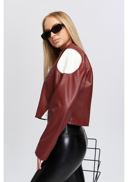 Kadın Oversize Fermuarlı Yaka Çıt Çıtlı Omuz ve Etek Beyaz Desenli Kolej Yarışçı Ceket Motorcu Mont modelleri