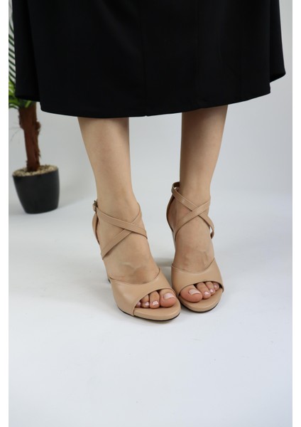 Kadın Çapraz Kelebek Model Topuklu Ayakkabı