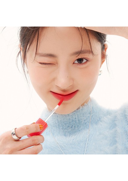 Mat ve Pürüzsüz Görünüm Sağlayan Blur Fudge Tint - Fudge Red fırsatları