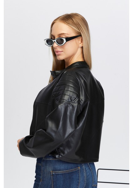 Kadın Oversize Fermuarlı Yaka Çıt Çıtlı Omuz ve Etek Dolgu Desenli Kolej Yarışçı Ceket Motorcu Mont fiyatları