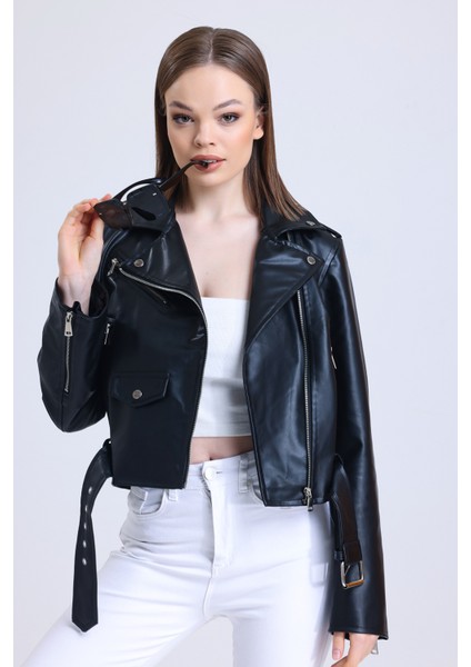 Kadın Düğme Detaylı Fermuarlı Kemerli Komple Deri Astarlı Siyah Deri Mont