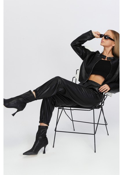 Kadın Oversize Fermuarlı Yaka Çıt Çıtlı Omuz ve Etek Beyaz Desenli Kolej Yarışçı Ceket Motorcu Mont modelleri