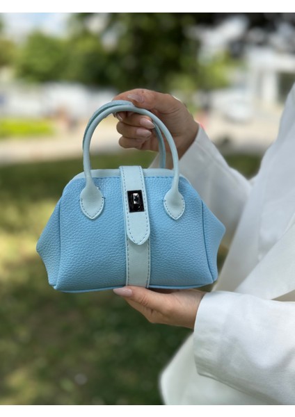 Nçs Kadın El ve Omuz Çantası -Zerafetin Minimal Hali(En:18~boy:13) modelleri