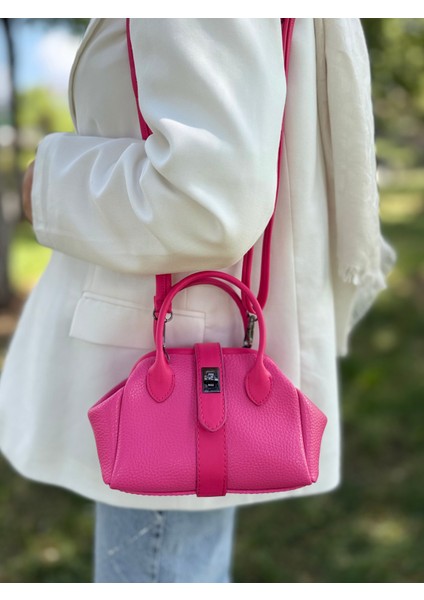 Nçs Kadın El ve Omuz Çantası -Zerafetin Minimal Hali(En:18~boy:13)