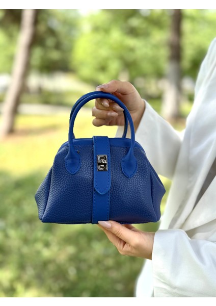 Nçs Kadın El ve Omuz Çantası -Zerafetin Minimal Hali(En:18~boy:13) modelleri