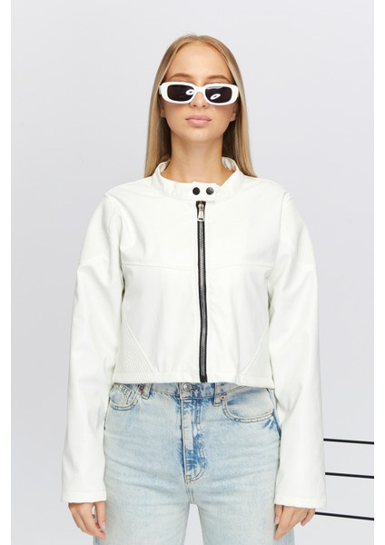 Kadın Oversize Fermuarlı Yaka Çıt Çıtlı Omuz ve Etek Beyaz Desenli Kolej Yarışçı Ceket Motorcu Mont fiyatları