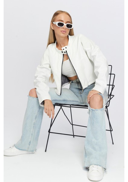 Kadın Oversize Fermuarlı Yaka Çıt Çıtlı Omuz ve Etek Beyaz Desenli Kolej Yarışçı Ceket Motorcu Mont