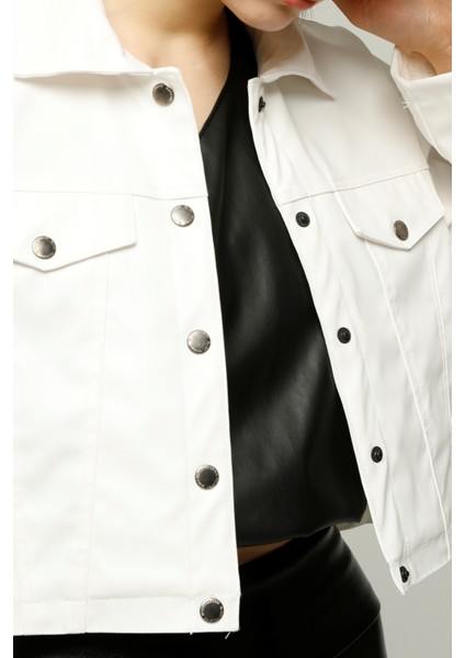 Kadın Oversize Kısa Çıt Çıt Kapamalı Deri Ceket Bomber Mont Kolej Deri Sahte Cep Detaylı Ceket