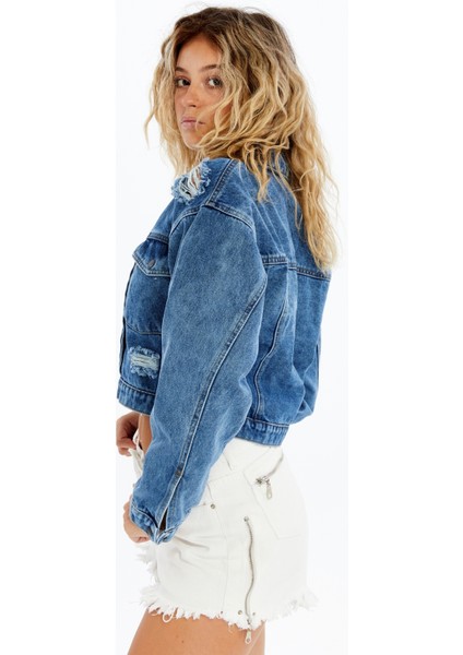 Kadın Oversize Bomber Kot Ceket – Günlük Kullanım – Özgün Crop Tasarım