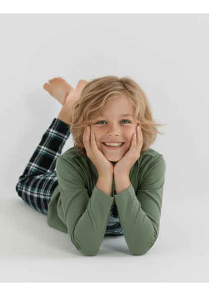 Erkek Çocuk Uzun Kollu %100 Pamuklu Pijama Takımı Astro Pilot modelleri