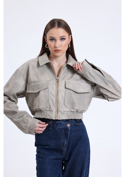 Kadın Deri Oversize Astarlı Kol Çıt Çıt Düğmeli Deri Mont Fermuar Kapamalı Kolej Mont Bej modelleri