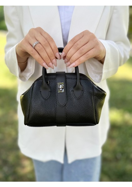 Nçs Kadın El ve Omuz Çantası -Zerafetin Minimal Hali(En:18~boy:13)