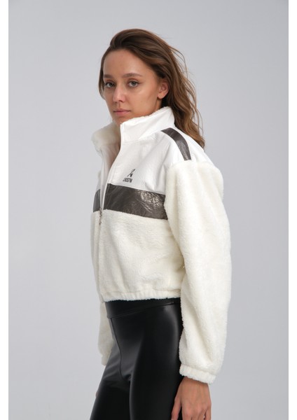 Kadın Oversize Peluş Mevsimlik Hırka Baskılı Ceket Puf Deri Garnili Motorcu Yarışçı Mont Yünlü Ceket fiyatları