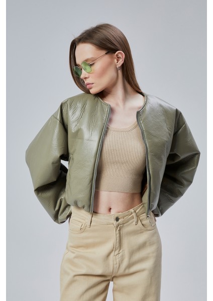 Kadın Puf Elastik Kenarlı Yumuşak Bomber Ceket Bisiklet Yaka Uzun Kollu Önü Fermuarlı Mont