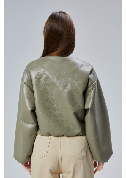 Kadın Puf Elastik Kenarlı Yumuşak Bomber Ceket Bisiklet Yaka Uzun Kollu Önü Fermuarlı Mont