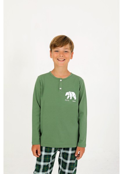 Erkek Çocuk Uzun Kollu %100 Pamuklu Düğme Detaylı Pijama Takımı Everest