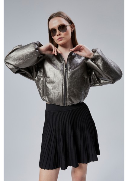 Kadın Puf Elastik Kenarlı Yumuşak Bomber Ceket Bisiklet Yaka Uzun Kollu Önü Fermuarlı Mont modelleri