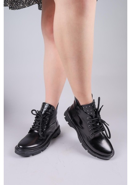 BANDA Troklu Bağcıklı Bot SİYAH