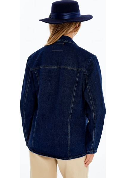 Kadın Denim Ceket – Uzun Kollu Jean Ceket, Şık ve Günlük Kombin