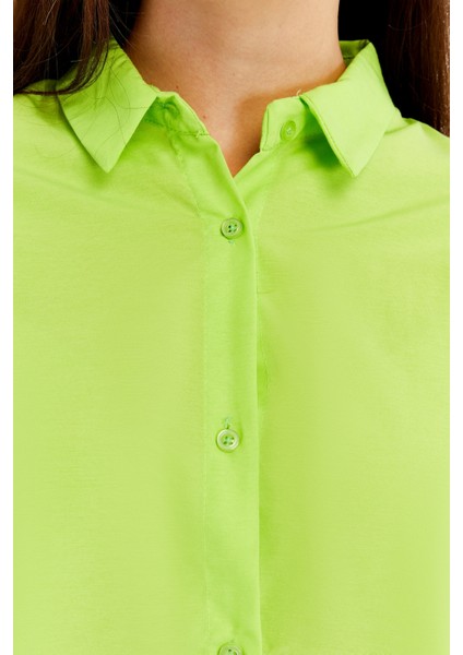 Kadın Uzun Kollu Düğmeli Basic Gömlek – Yeşil Rahat Kalıp Günlük & Ofis Şıklığı
