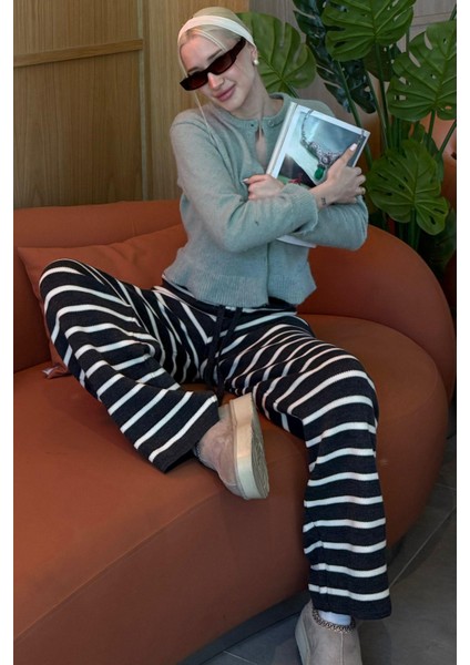 Lacivert Çizgili Kadın Triko Pantolon MG2342