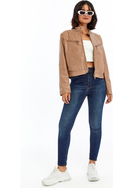 Kadın Deri Ceket Niş Kompakt Tasarım Mont Günlük Kullanım Fermuar Hakim Yaka Şık Ceket