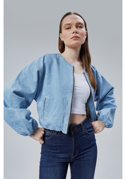 Kadın Kot Elastik Kenarlı Yumuşak Bomber Ceket Bisiklet Yaka Uzun Kollu Önü Fermuarlı Mont