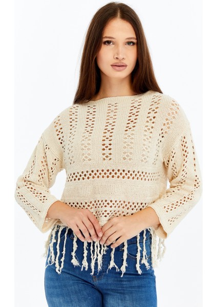 Kadın Örgü Bohem Püsküllü Crop Bluz – Bej Delikli Yazlık Triko Üst modelleri